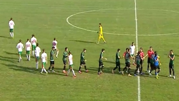Sakarya'da olaylı maç! 9 kişi kaldı! Sakaryaspor 1-2 Afyonspor maç özeti ve golleri