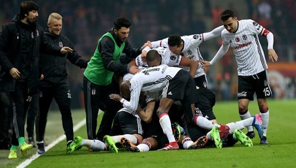 UEFA: ''Beşiktaş, Galatasaray'ı 1-0 yendi. Avrupa Ligi'ni kazanabilirler mi?''