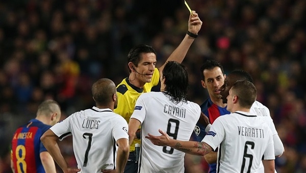 Barcelona - PSG maçı hakemi Deniz Aytekin'den şok küfür iddiası! 