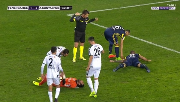 Fenerbahçe'de Fernandao şoku! Hastaneye kaldırıldı
