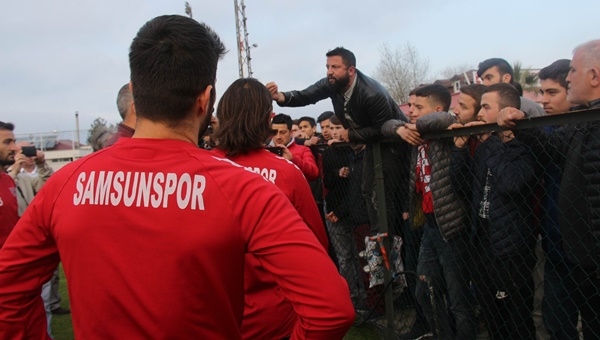 Futbolcularla taraftarlar arasında Trabzon tartışması - Samsunspor Haberleri