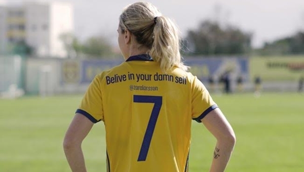 İsveç Kadın Milli Futbol Takımı'ndan erkek egemenliğine tepki