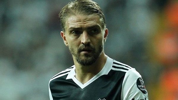 Caner Erkin'in menajerinden sözleşme açıklaması - Beşiktaş Haberleri