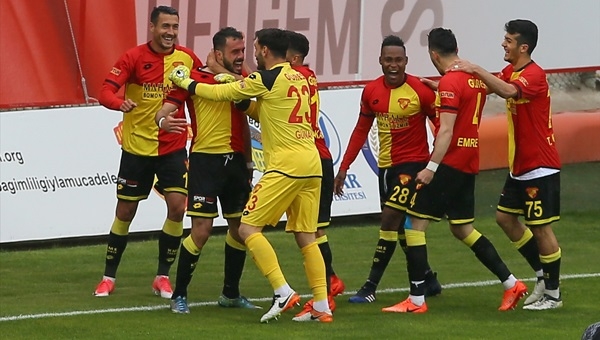 Göztepe 3-2 Adana Demirspor maçı özeti ve golleri