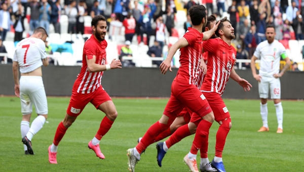 Amed Sportif - Sivas Belediyespor maçı saat kaçta, hangi kanalda? (CANLI)