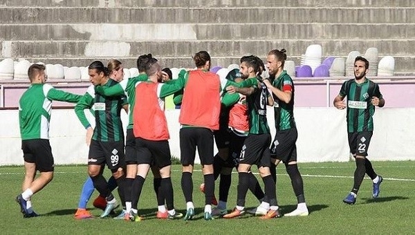 Sakaryaspor'dan Bayrampaşa'da altın gol!