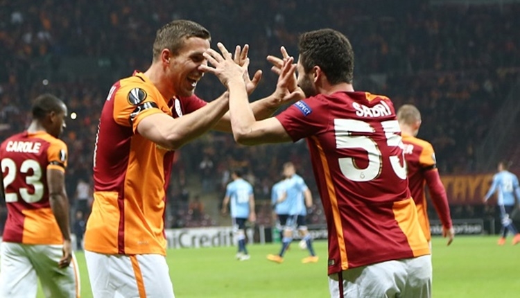 Galatasaray'da Podolski'den Sabri mesajı: 