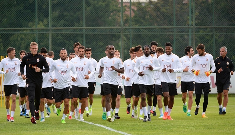 Galatasaray'da Ryan Donk ve Tarık Çamdal idmana çıktı