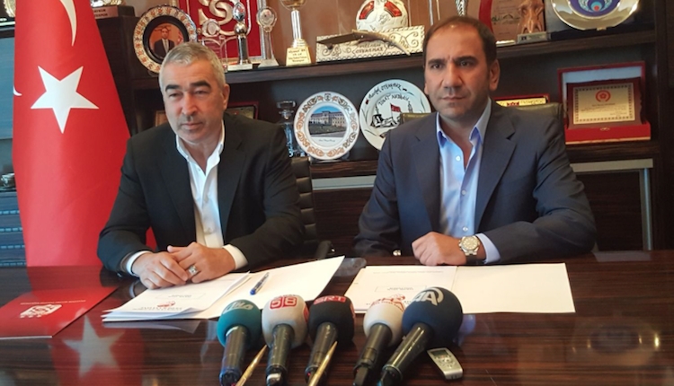 Sivasspor, Samet Aybaba ile sözleşme yeniledi