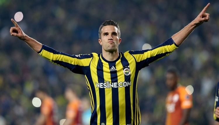 Fenerbahçe'de Robin van Persie umut aşılıyor