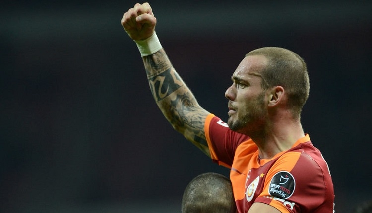 Galatasaray'da Sneijder'den büyük müjde! Sosyal medyadan açıkladı
