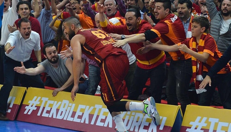 Galatasaray'da Göksenin Köksal'dan Sinan Güler'e gönderme