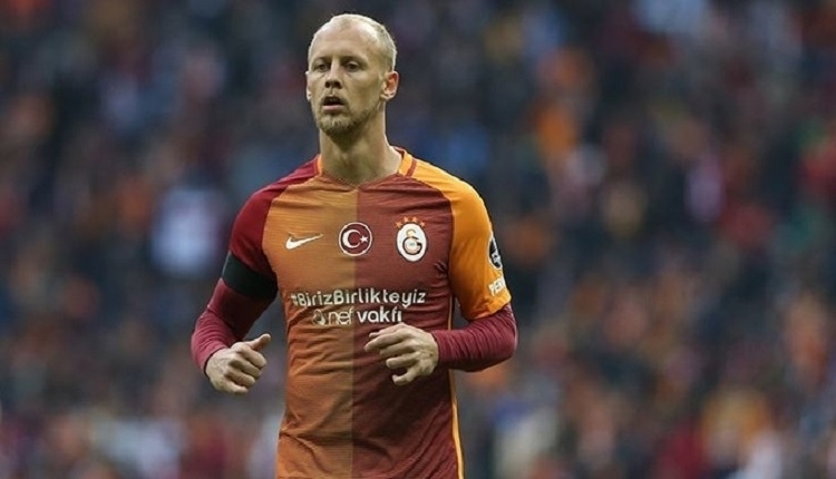 Galatasaray'dan ayrılan Semih Kaya, ilk resmi maçında mağlup