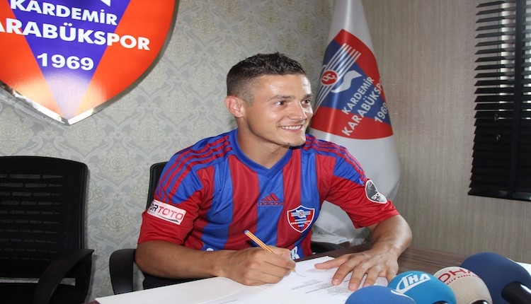 Karabükspor, Troje ile 1 yıllık sözleşme imzaladı