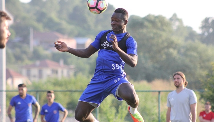 Karabükspor'un yeni transferi Hamidou Traore meydan okudu