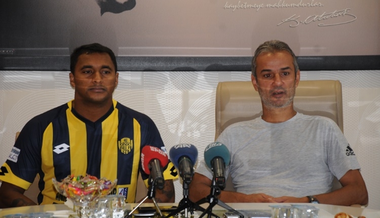 Ankaragücü, Medipol Başakşehir'de Doka'yı transfer etti