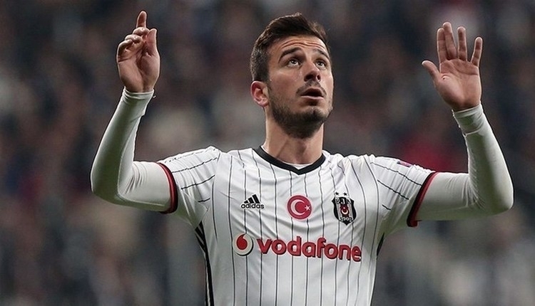 Beşiktaş, Oğuzhan Özyakup için Arsenal ile görüşüyor