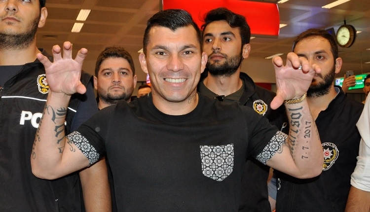 Beşiktaş'ın yeni transferi Medel'in bilinmeyen yönleri