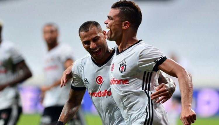 Beşiktaş'ta Pepe'den taraftarlara mesaj