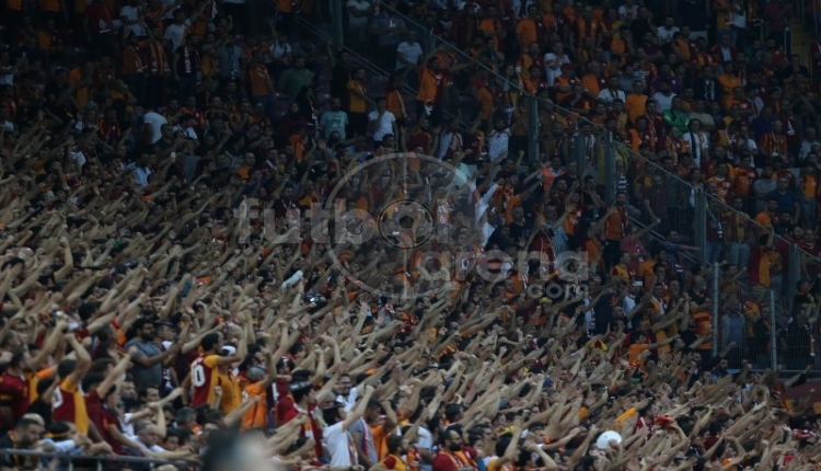 Galatasaray Sivasspor maçında seyirci rekoru