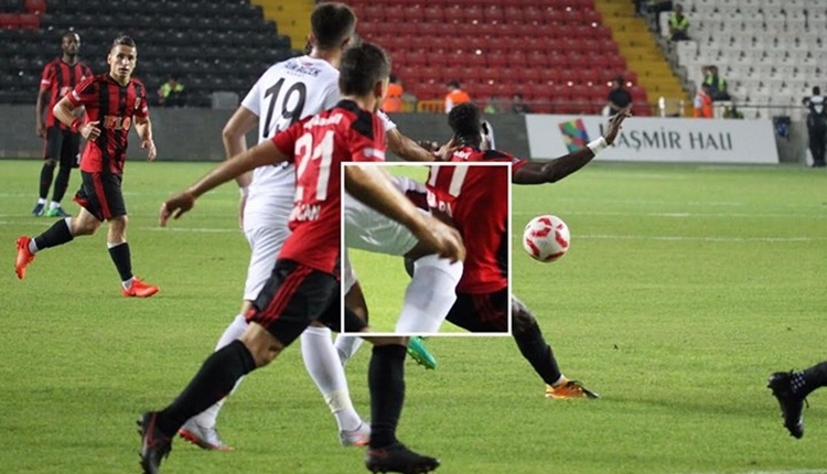 Gazişehir'in yeni transferi Adama Ba'nın kaburgası çatladı