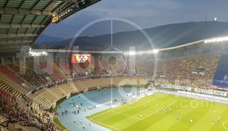 Vardar - Fenerbahçe maçı öncesi patlama sesi