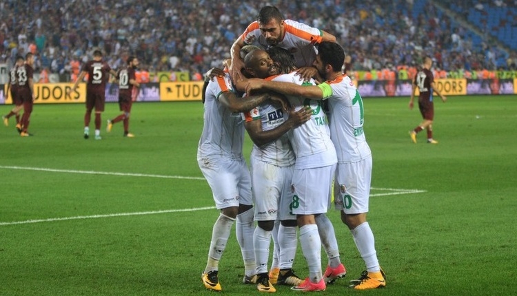 Alanyaspor'da Vagner Love'dan Trabzonspor'a 3 gol, tarihi performans
