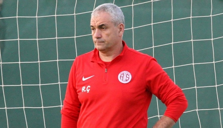 Antalyaspor'da Rıza Çalımbay istifa etti iddiası