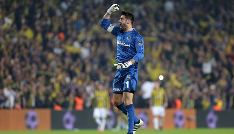 Fenerbahçe'de Volkan Demirel derbi kaybetmiyor