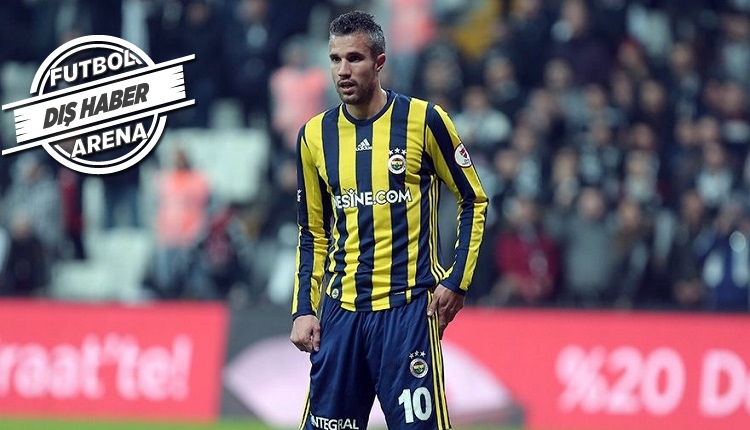 Fenerbahçeli Van Persie'yi transfer etmekten son anda vazgeçtiler