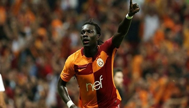 Galatasaray'ın golcüsü Bafetimbi Gomis'e Bursa'da yoğun ilgi