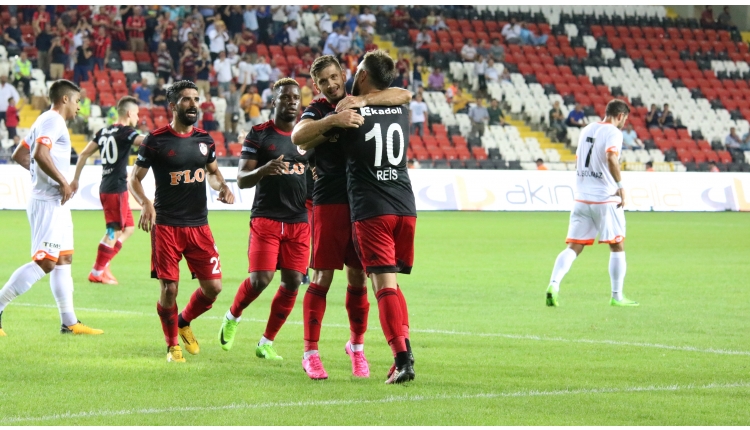 Gazişehir Gaziantep 4-0 Adanaspor maçı özeti ve golleri İZLE