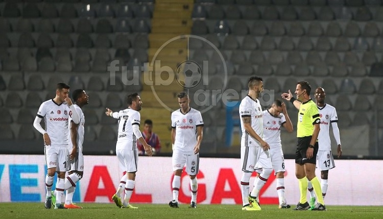 Beşiktaş'ta Gençlerbirliği maçında krampon hatası mı yapıldı? Pepe, Tosic, Talisca, Lens
