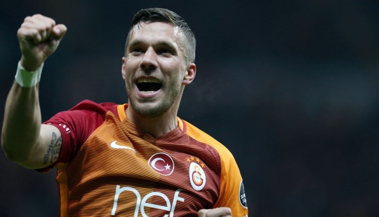 Eski Galatasaraylı Lukas Podolski'den Fenerbahçe'ye gönderme