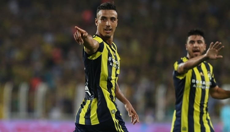 Fenerbahçe'de Aykut Kocaman'dan Nabil Dirar sevinci
