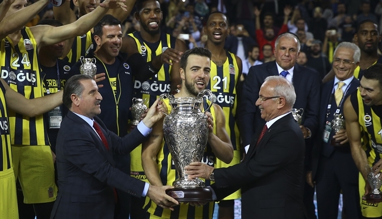 Fenerbahçe'de Obradovic'ten tepki! 'Cezayı çekecekler'