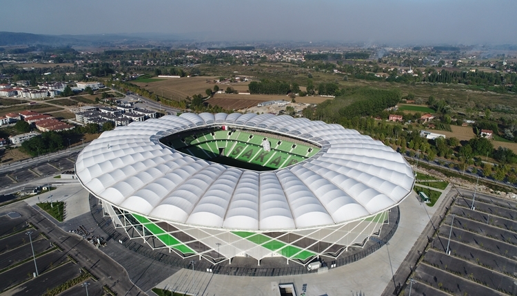 Sakaryaspor 150 Milyon TL'lik yeni stadını resmen açıyor