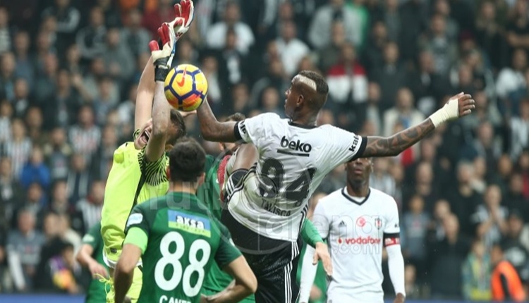 Beşiktaş, Akhisarspor maçında orta rekoru kırdı