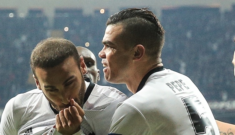 Beşiktaşlı Pepe: 'Türk futbolunu çok iyi temsil ediyoruz'