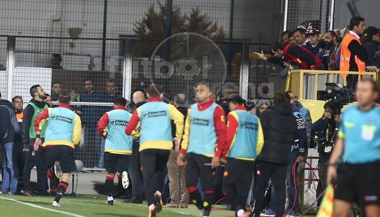 Beşiktaş'ta Negredo Göztepe taraftarıyla gerginlik yaşadı