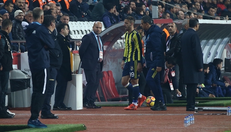 Fenerbahçeli Soldado, Antalyaspor maçında fedakarlık yaptı