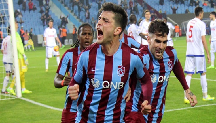 Trabzonspor'da Okay Yokuşlu'ya Premier Lig'den talip