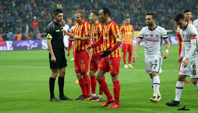 Beşiktaş maçında Umut Bulut'un pozisyonu penaltı mı?