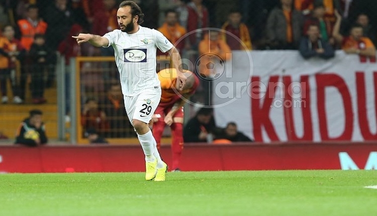 Galatasaray tribünlerine Olcan Adın'dan gol sonrası mesaj