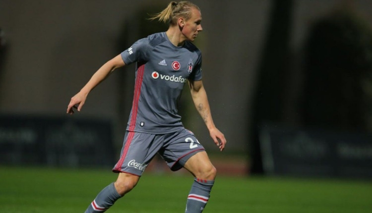 Beşiktaş'a Antalyaspor maçı öncesi Domagoj Vida müjdesi