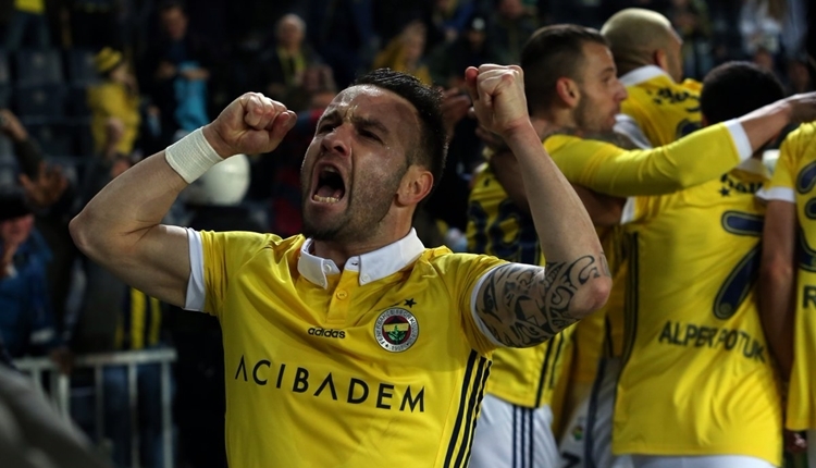 Fenerbahçe yenilgiyi unuttu! Aykut Kocaman kaybetmiyor