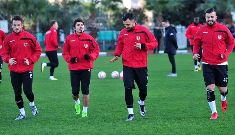 Samsunspor'un 5 futbolcusu bu gece serbest kalacak