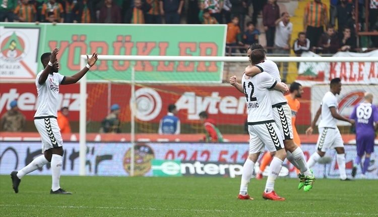 Alanyaspor 1-2 Konyaspor maç özeti ve golleri (İZLE)