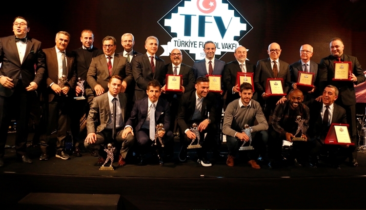 Beşiktaş, 2017 Türkiye Futbol Vakfı ödül törenine damga vurdu