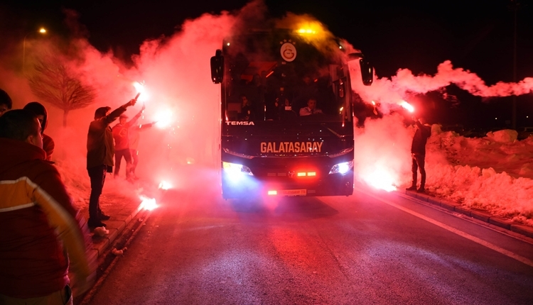 Galatasaray'a Sivas'ta coşkulu karşılama! Kadro belli oldu